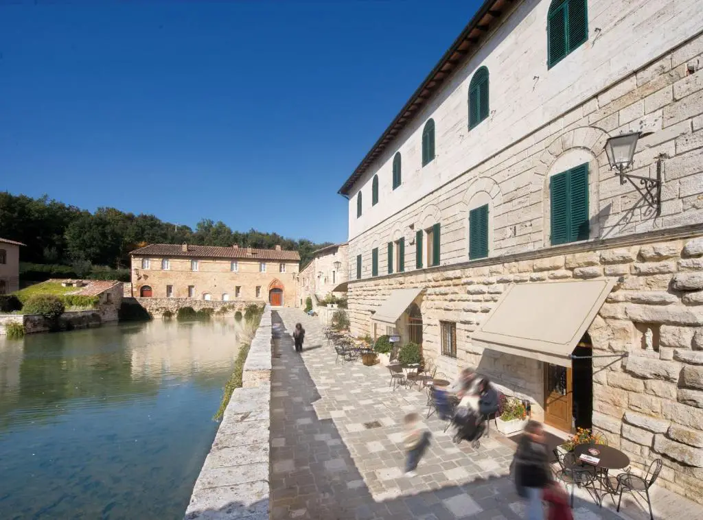 Val d'Orcia where to stay
