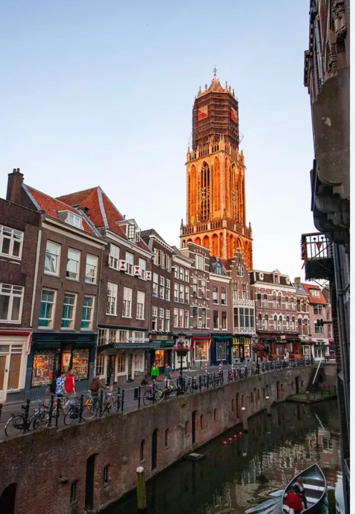 Best cities in Holland to visit