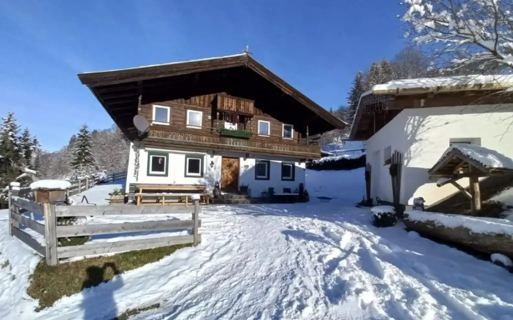 Where to stay in Kitzbuhel for Ski